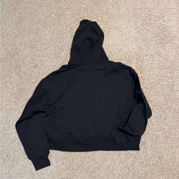 The North Face Cropped Black Hoodie with Colorful Logo NWT - Picture 2 of 3